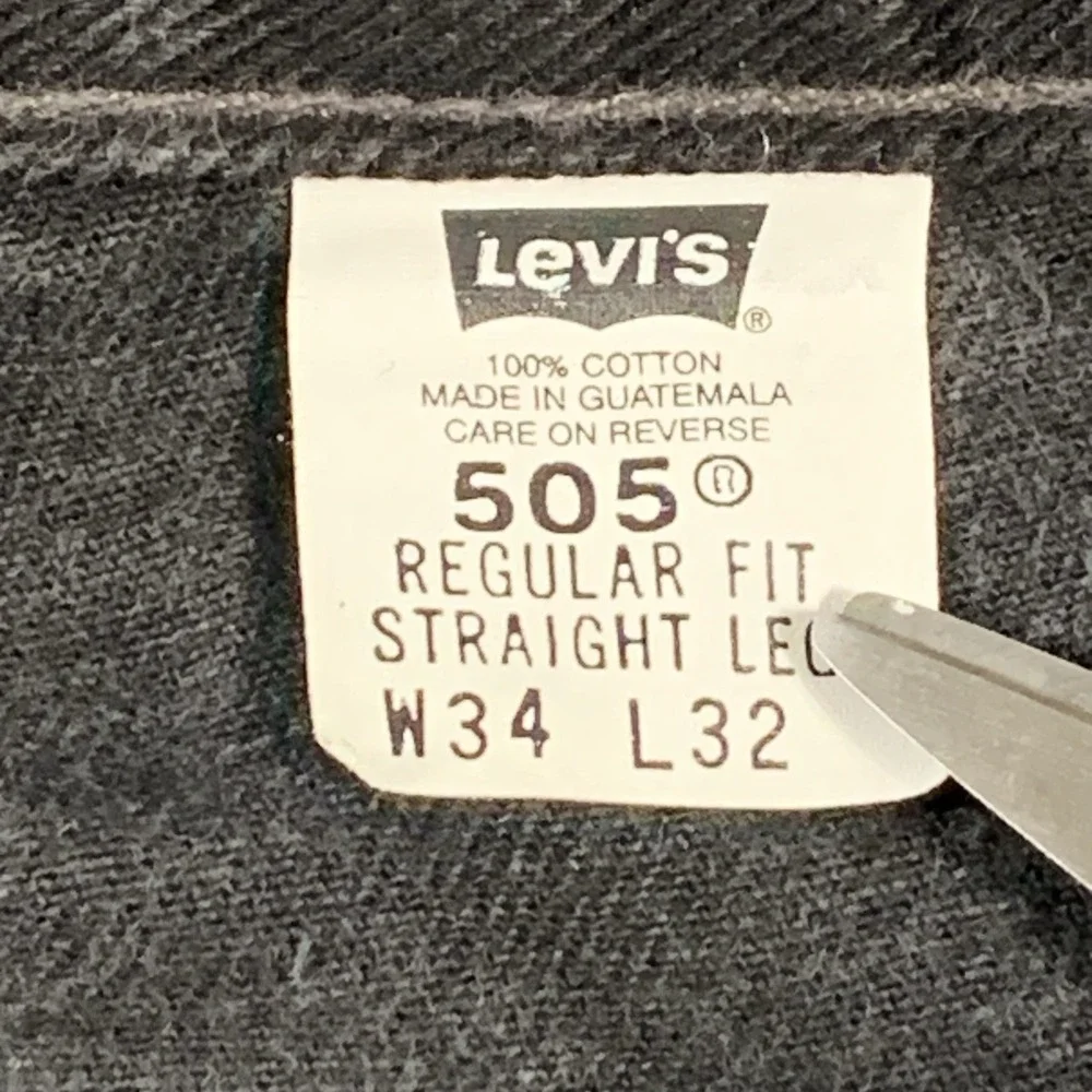 VTG Levis 505 Jeans Mens 34 Fits 32x32 Black Regular Straight Leg Fit Denim Y2K